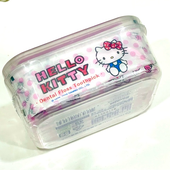 🩷 Hello Kitty dental flosser toothpick individual single pack travel floss pick - Picture 3 of 4